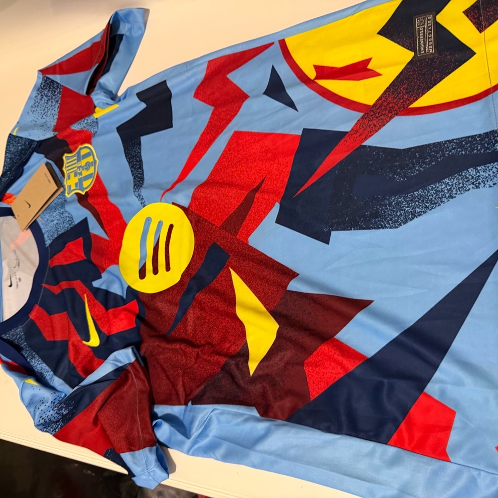 Nike Men's Multicolor Jersey